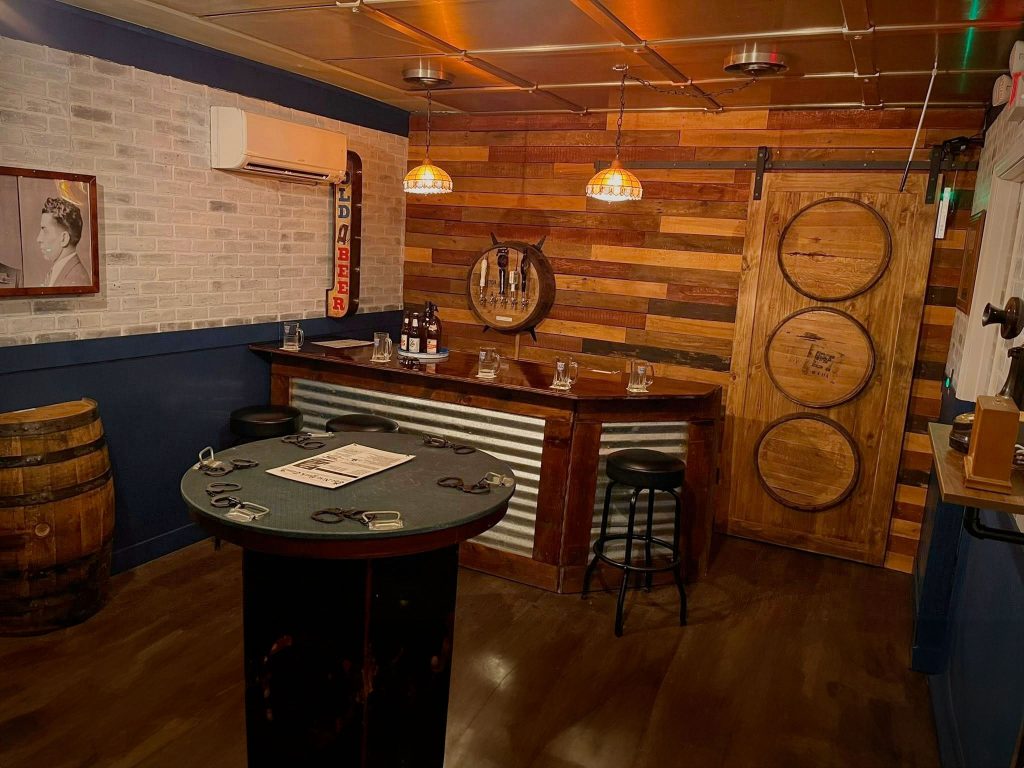 Downtown Rooms 1